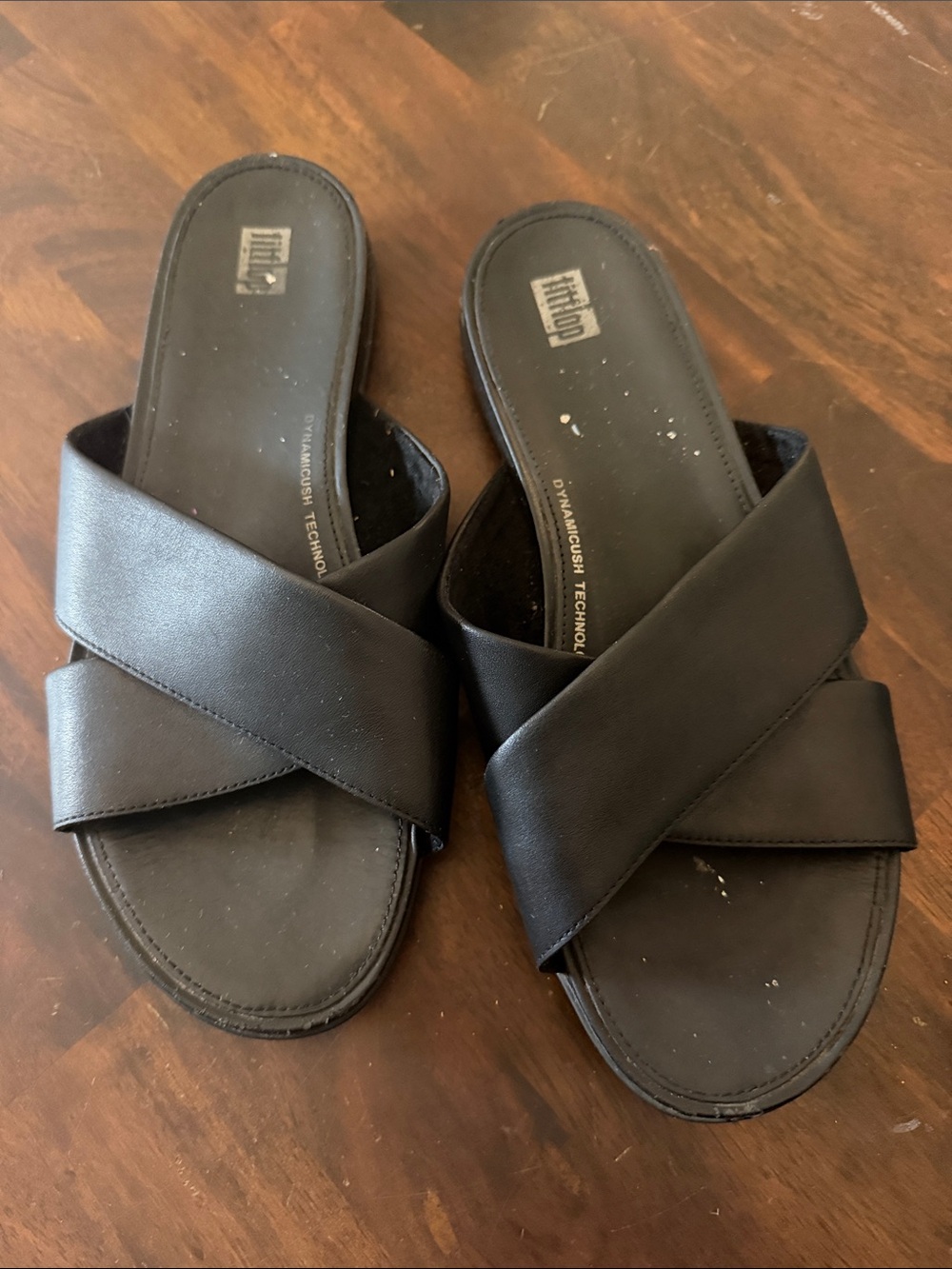 Fitflop Black Crisscross Slide Sandals - Women's Size 9